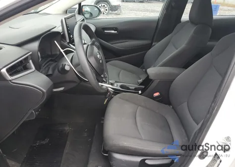 2021 Toyota Corolla Le z USA, uszkodzony, nr VIN 5YFEPMAE5MP200368